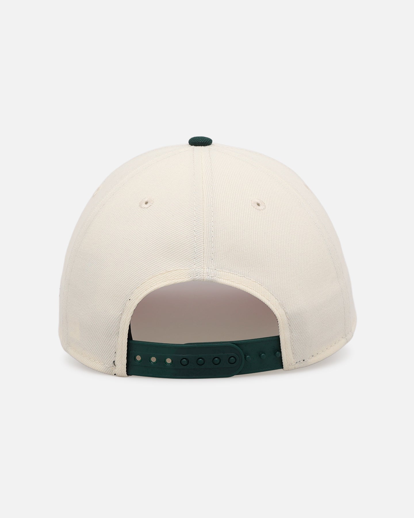 New Era Atlanta Braves 'Pink Satin Hearts Green' 9FORTY A-Frame Snapback Chrome/Dark Green
