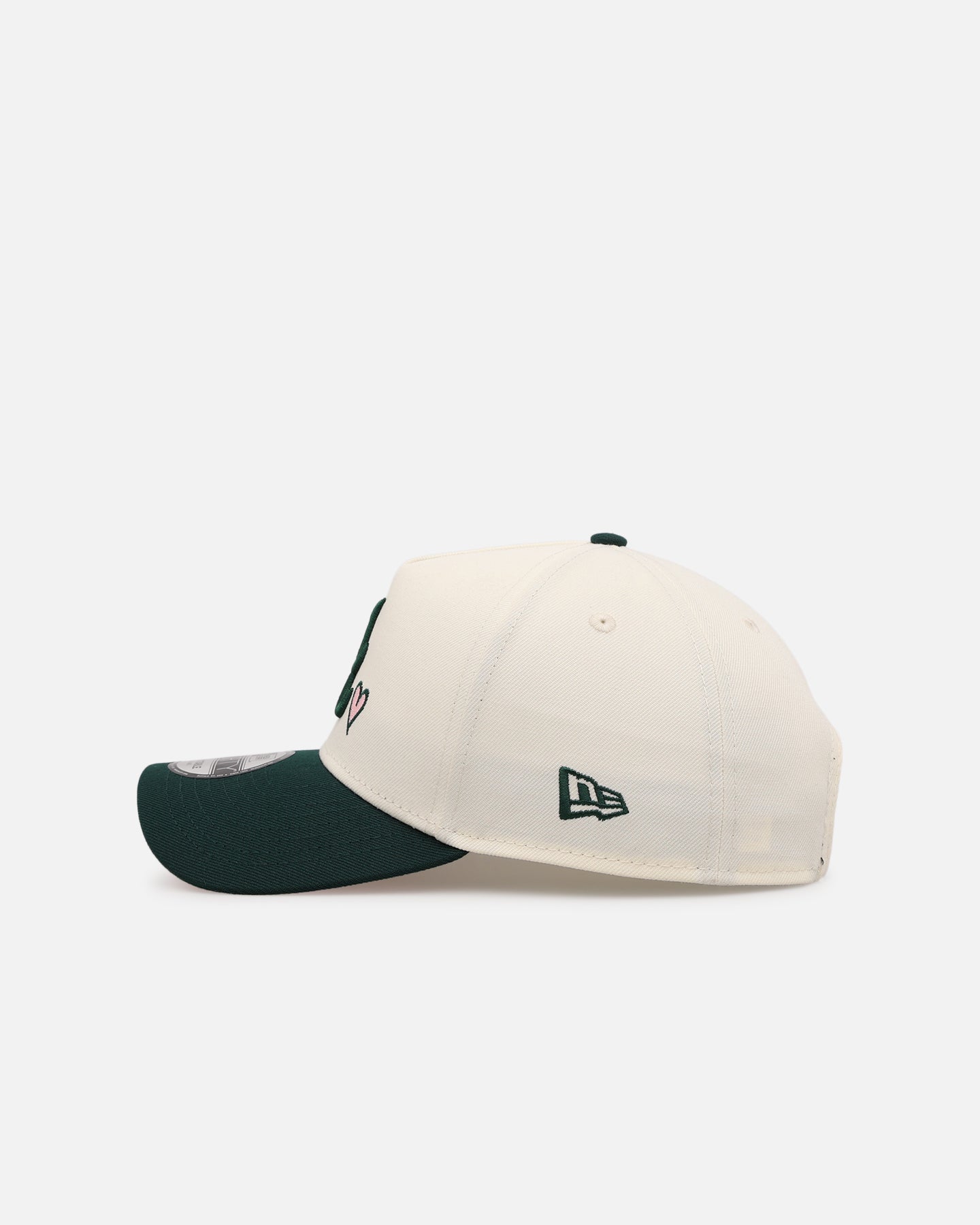 New Era Atlanta Braves 'Pink Satin Hearts Green' 9FORTY A-Frame Snapback Chrome/Dark Green