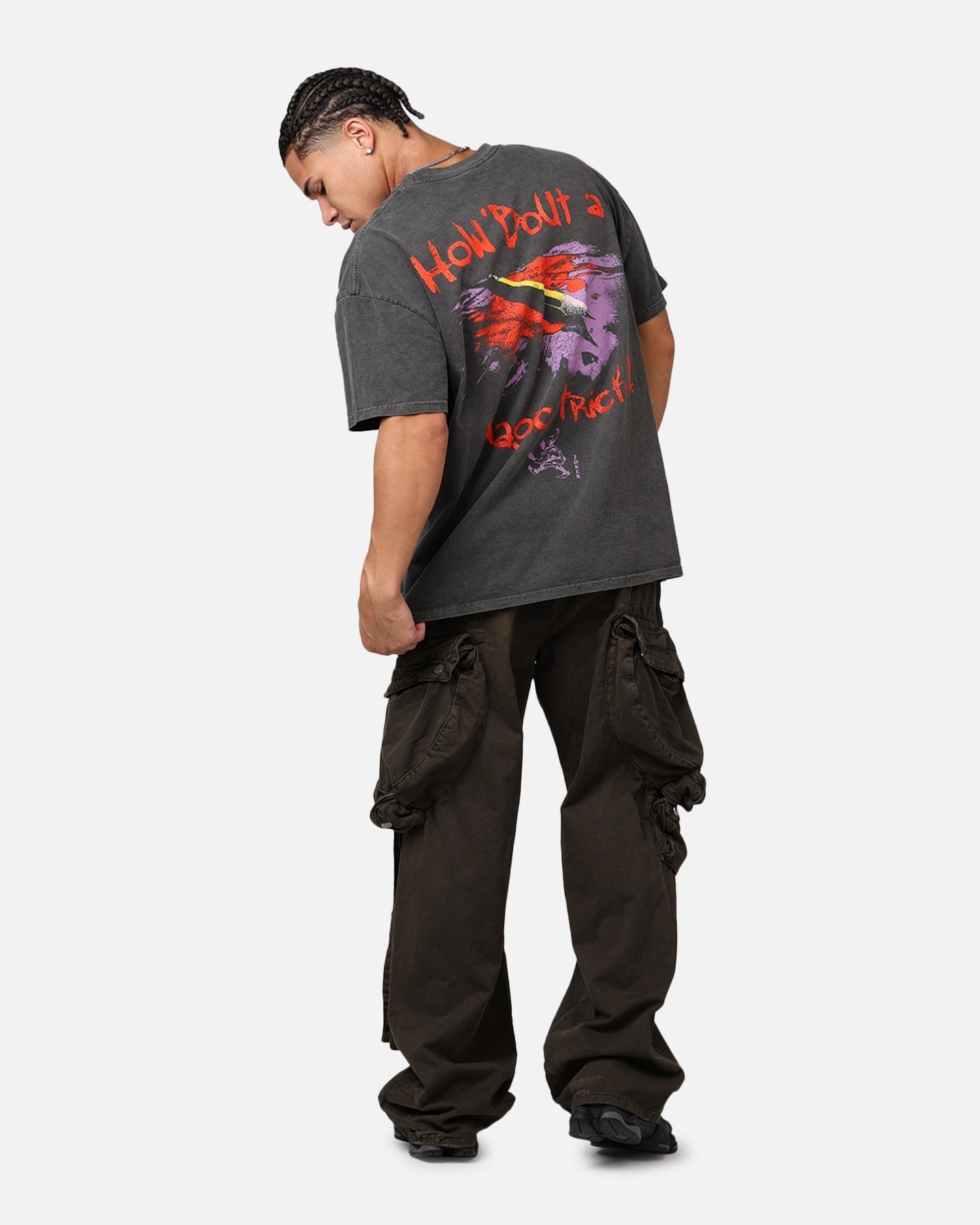73Studio X DC Batman The Joker Magic Trick Heavyweight T-Shirt Black Wash