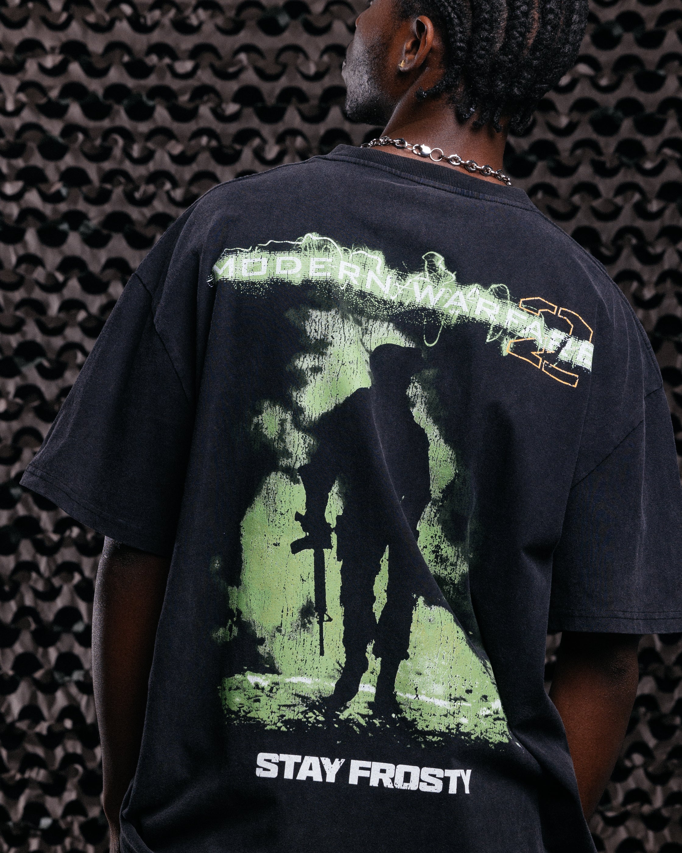 73Studio X Call Of Duty Modern Warfare 2 Vintage T-Shirt Black Acidwash
