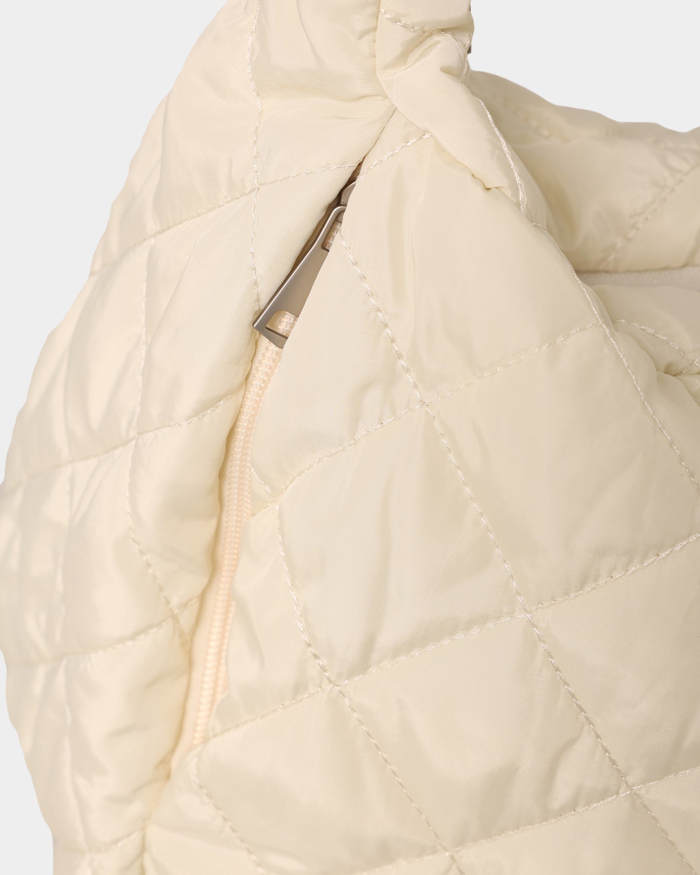 404 Quilted Side Bag Off White