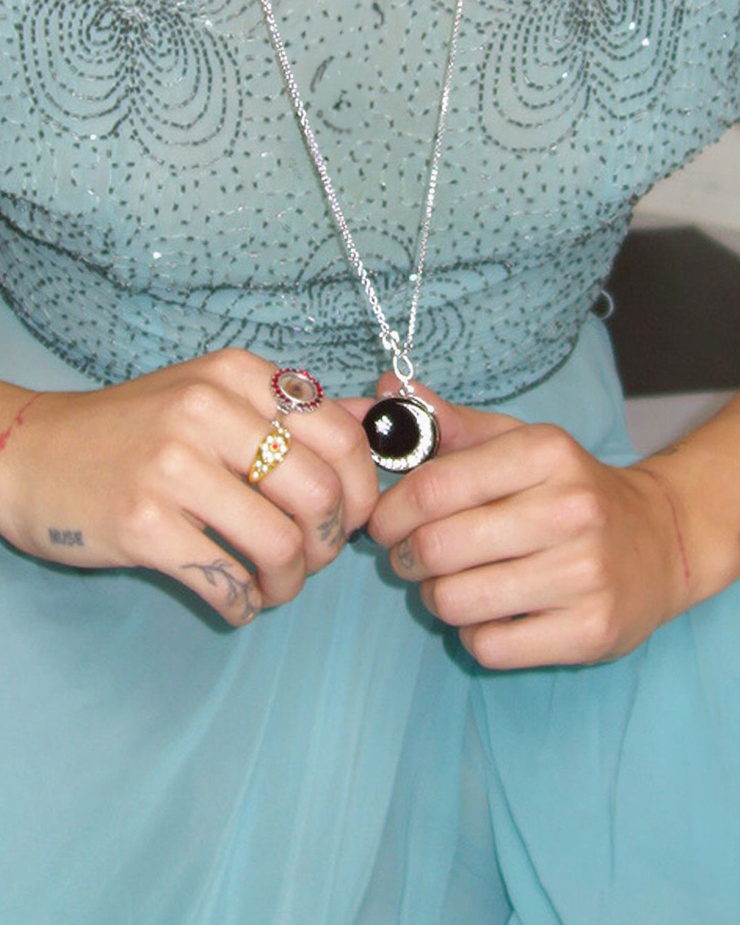 Zeldas Star Openable Locket Clasp Chain Necklace