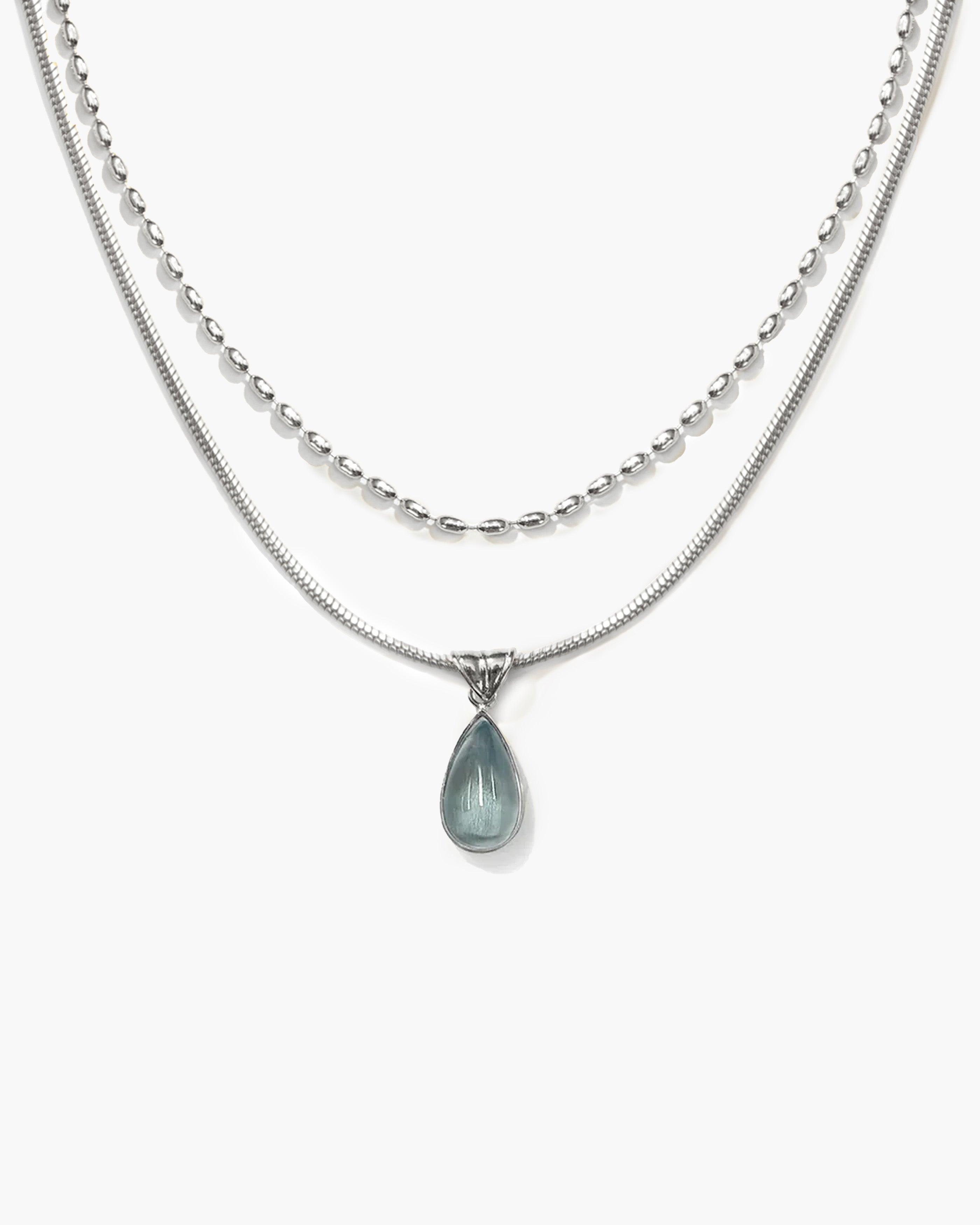 Waterdrop Necklace Set in Silver